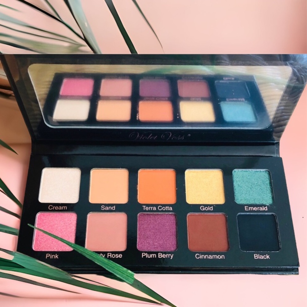Violet Voss: Essentials EyeShadow Palette